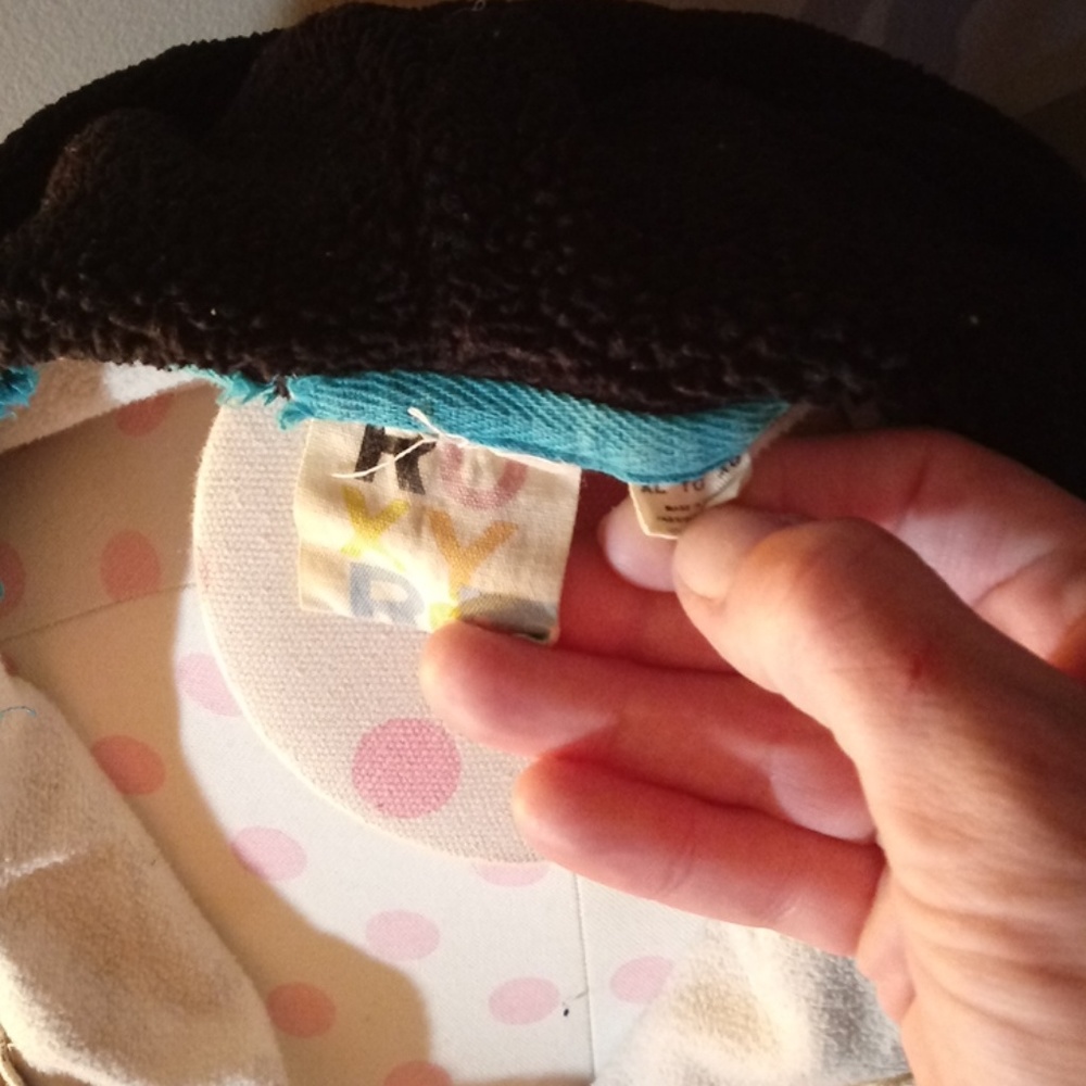 Cute Roxy Hoodie! - Picture 5 of 6